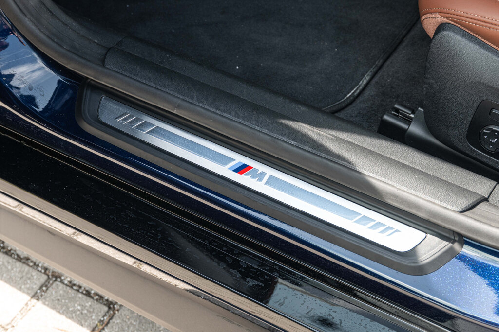 BMW i4 43