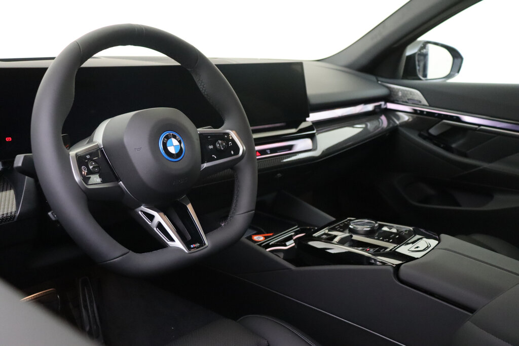 BMW i5 3