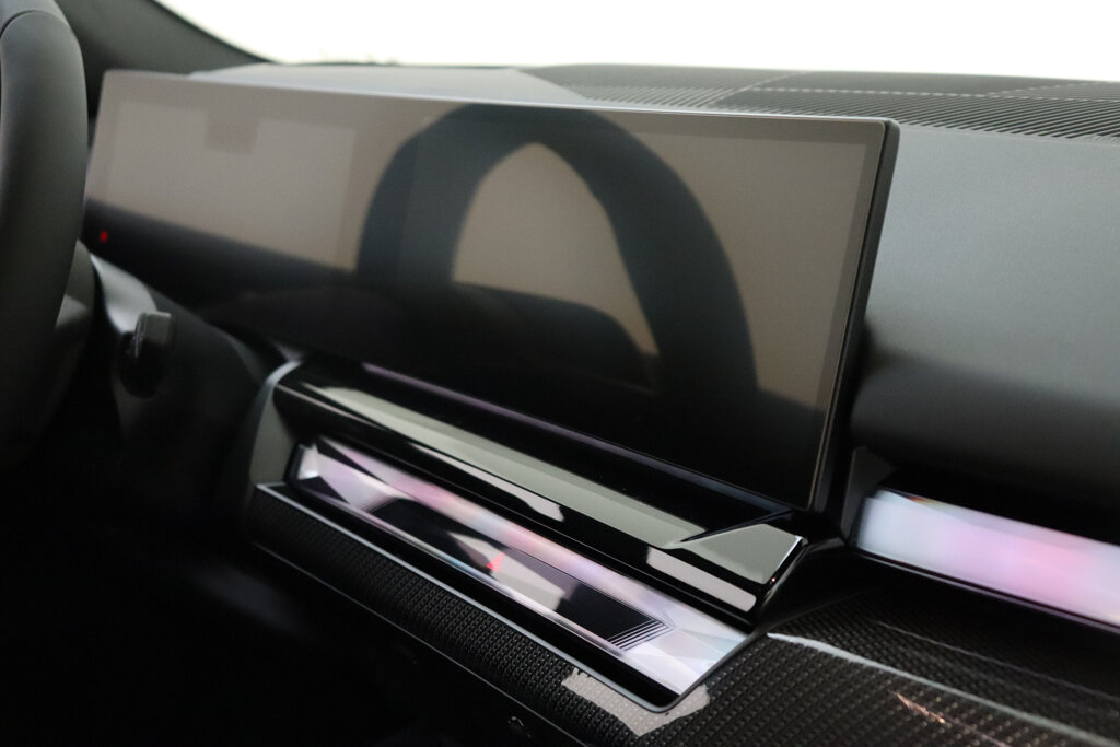BMW i5 18