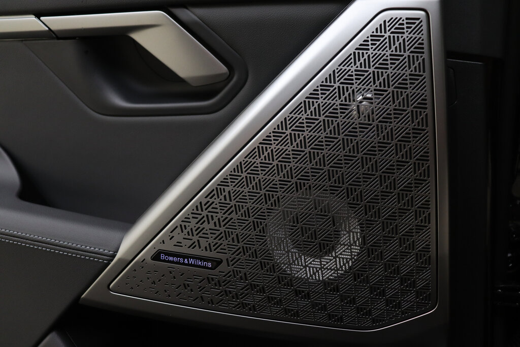 BMW i5 30