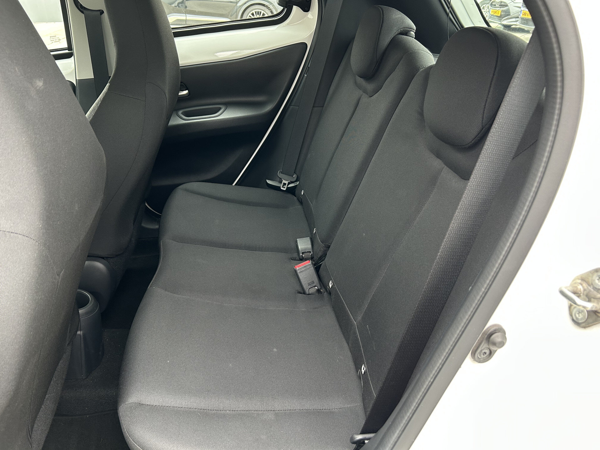 Toyota Aygo X 1.0 VVT-i MT Play - Afbeelding 4