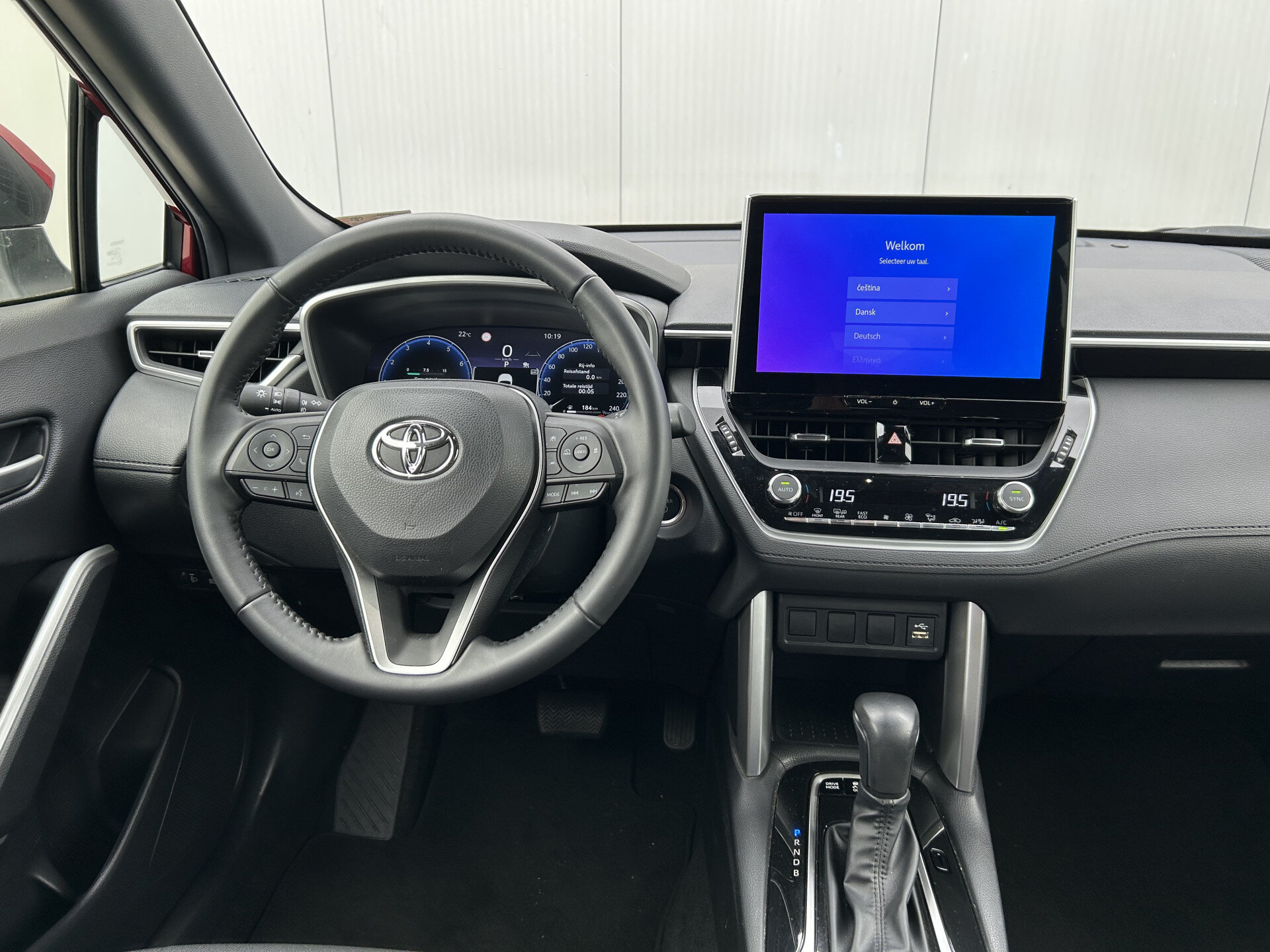 Toyota Corolla Cross 2.0 High Power Hybrid Active - Afbeelding 2