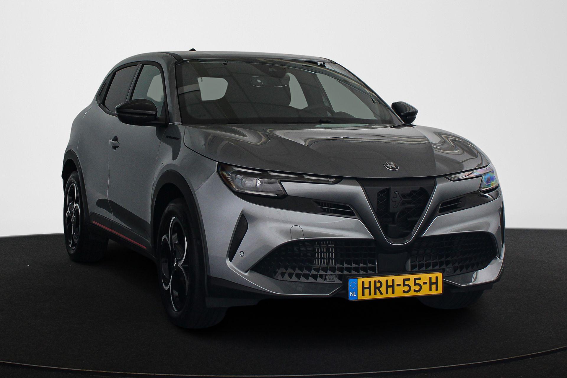 Alfa Romeo Junior 1.2 Turbo Hybrid Ibrida Speciale - Afbeelding 2