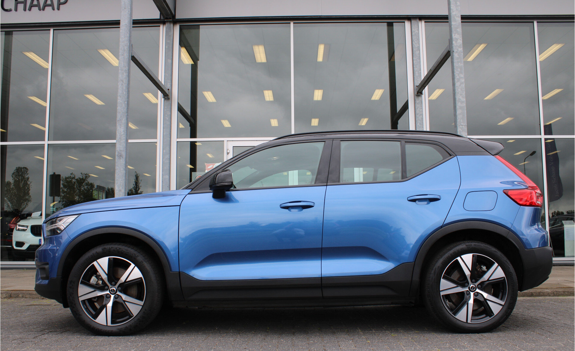 Volvo XC40 Recharge 408PK Automaat P8 AWD R-Design - Afbeelding 2