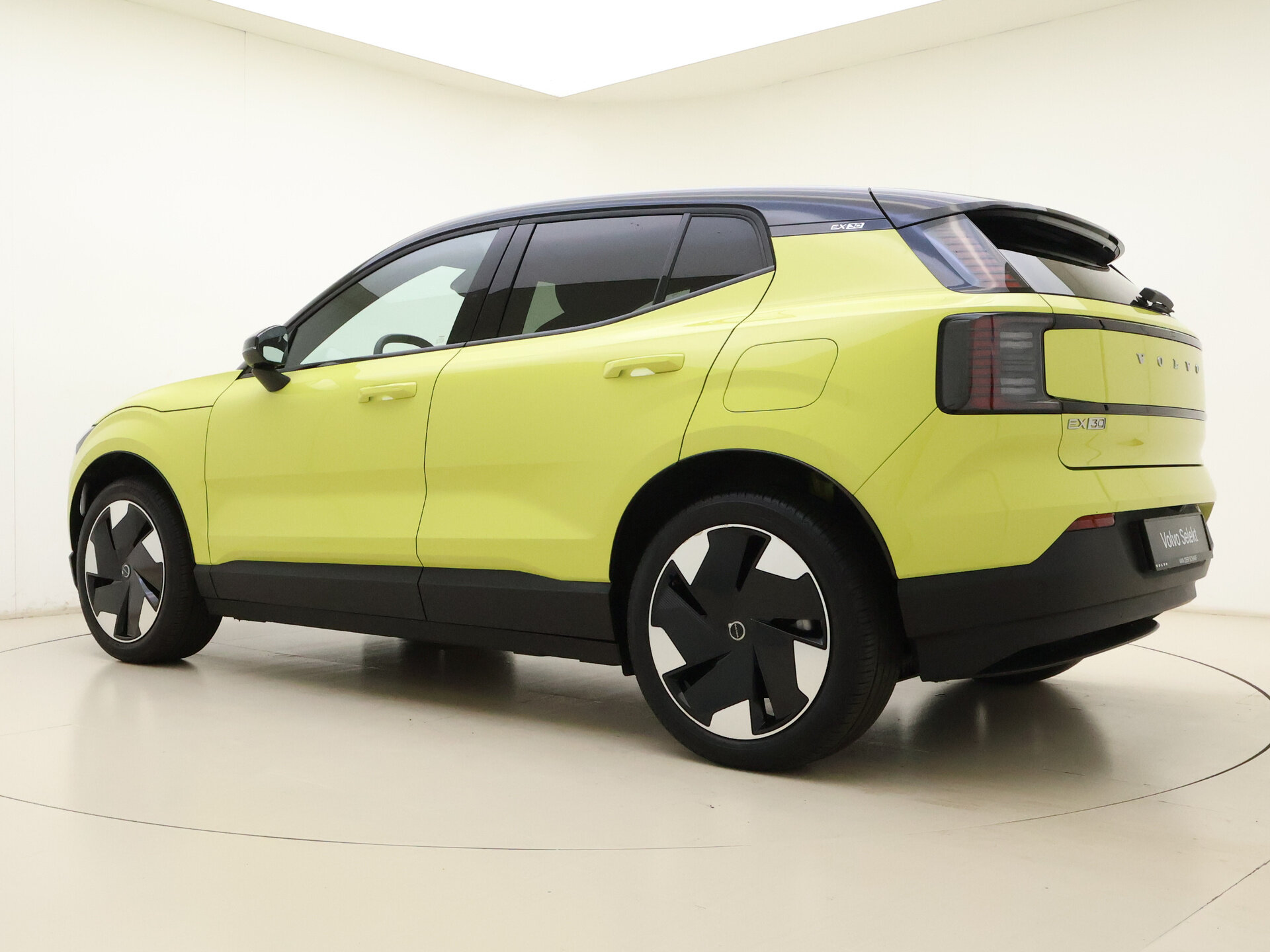 Volvo EX30 Extended Range Plus 69 kWh - Afbeelding 5