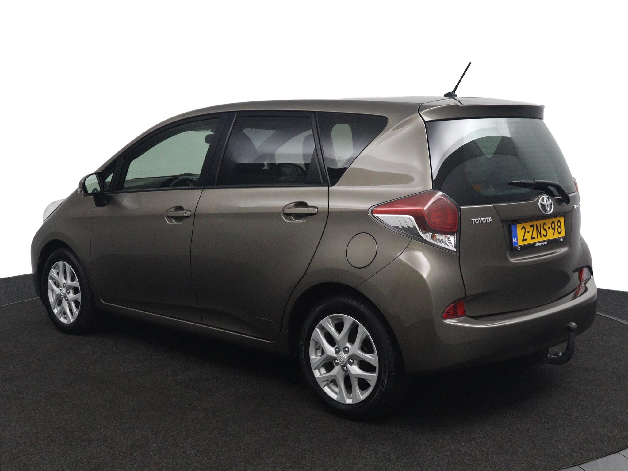Toyota Verso-S 1.3 VVT-i Trend - Afbeelding 4