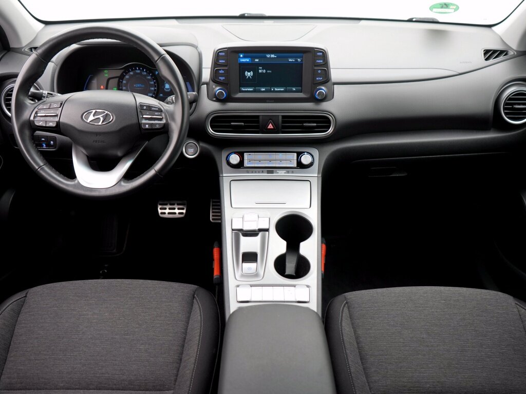 Hyundai Kona EV Comfort 64 kWh | 3-Fase | Camera | - Afbeelding 3