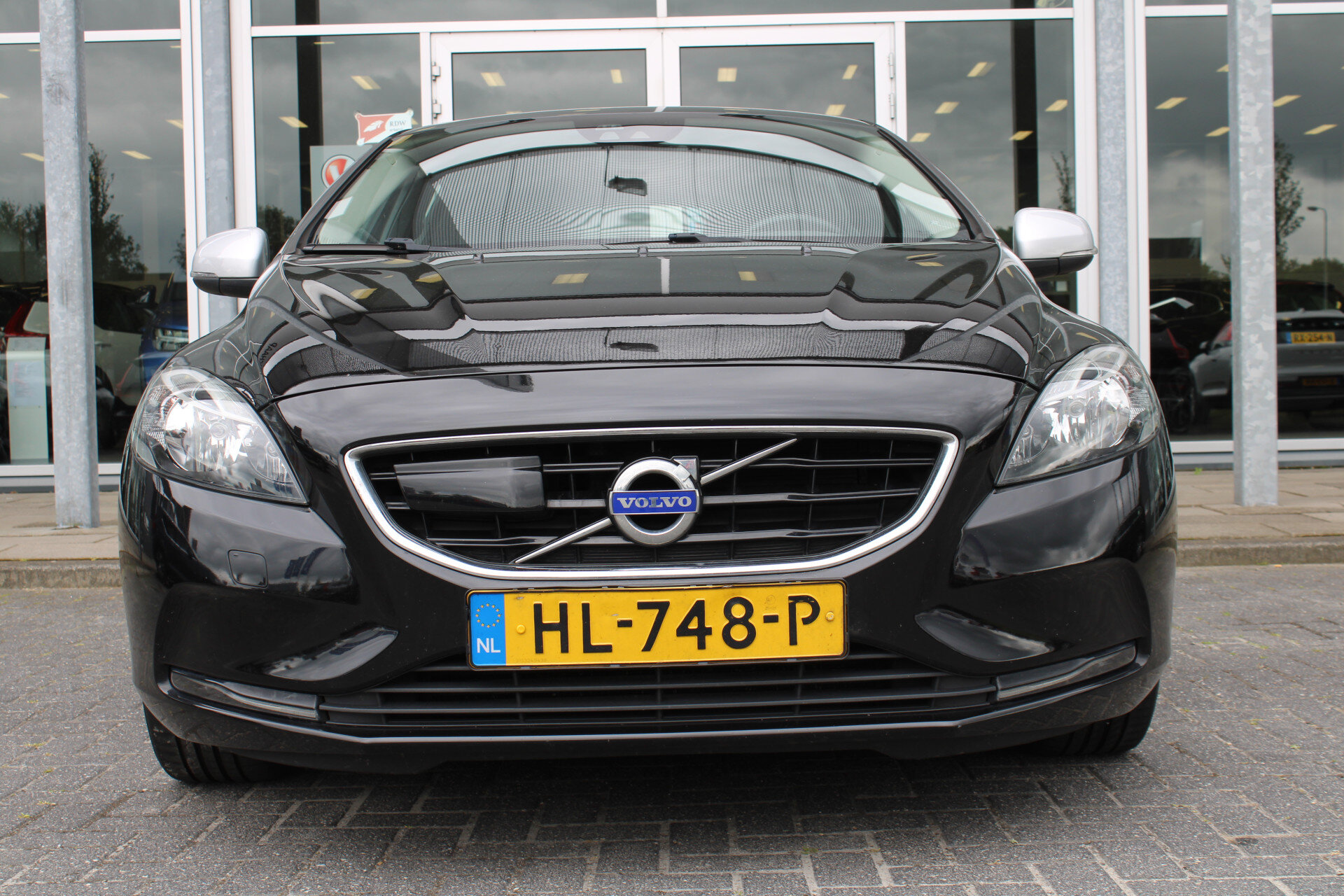 Volvo V40 T2 123PK Automaat Momentum - Afbeelding 4