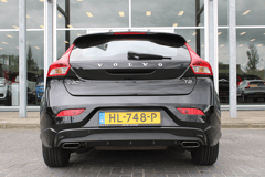 Volvo V40 T2 123PK Automaat Momentum - Afbeelding 5