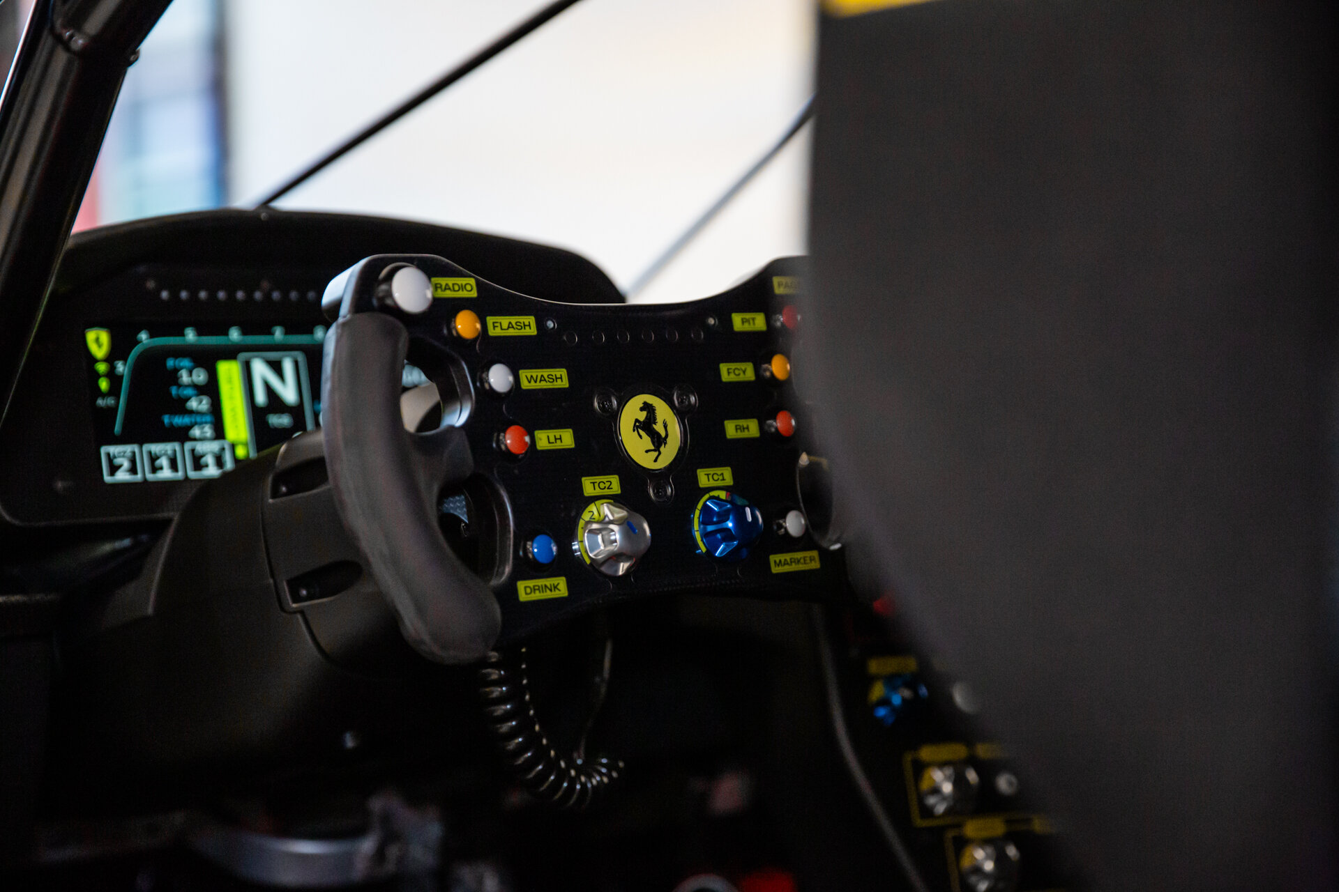 Ferrari 296 Challenge ~Ferrari Munsterhuis~ - Afbeelding 5