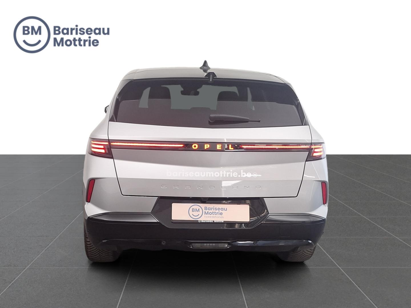 Opel Grandland ULTIMATE Electric 73 kWh *LEDER*MASSAGE STOELEN*360°CAMERA SENSOREN*CARPLAY*DAB*GPS* - Afbeelding 5