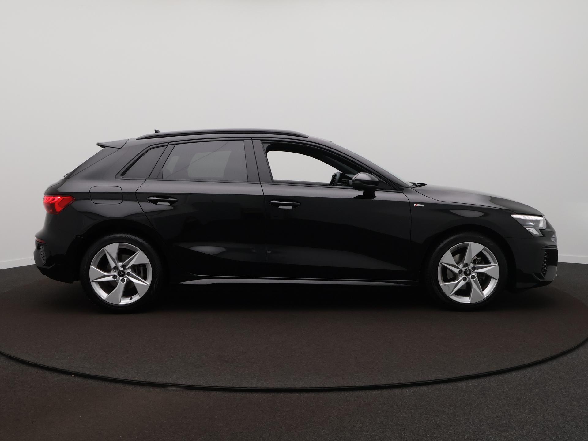 Audi A3 Sportback 35 TFSI S edition - Afbeelding 4