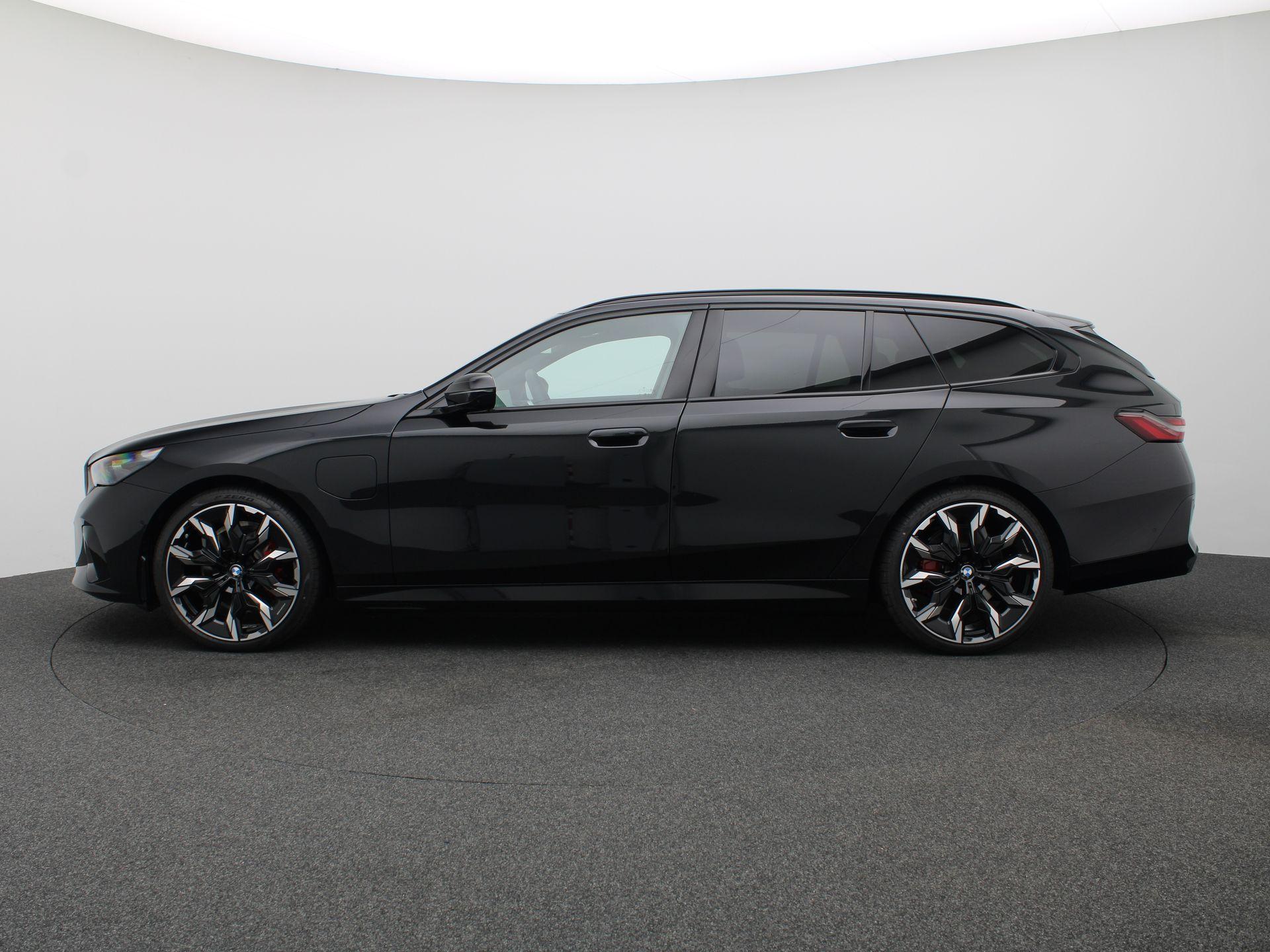 BMW 5-serie Touring 530e xDrive 299PK Aut. - Afbeelding 3