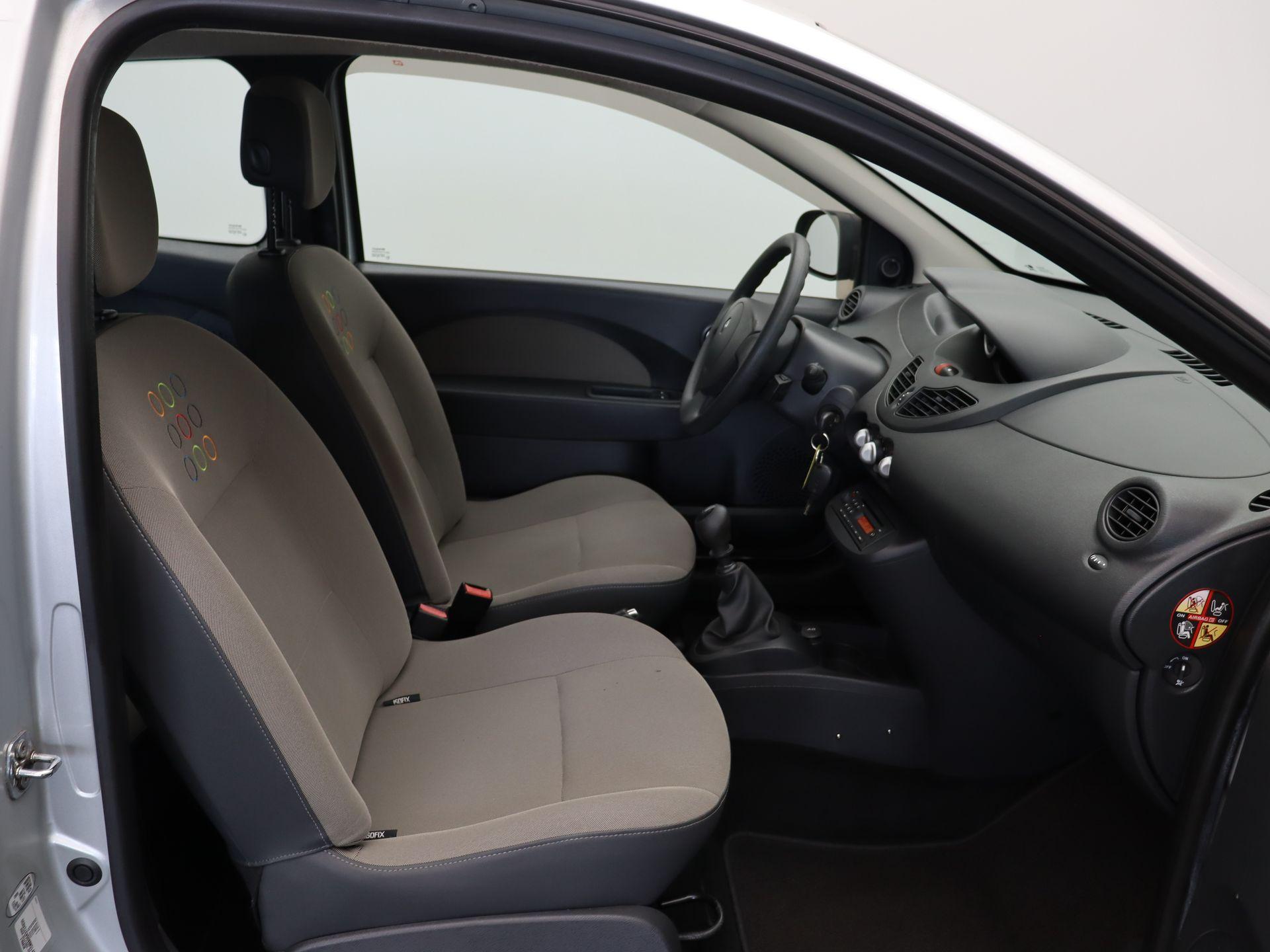 Renault Twingo 1.2-16V Authentique - Afbeelding 5