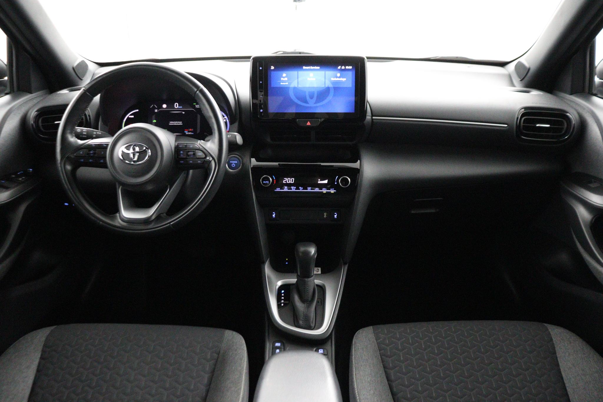 Toyota Yaris Cross 1.5 Hybrid Dynamic Comfort Pack - Afbeelding 4