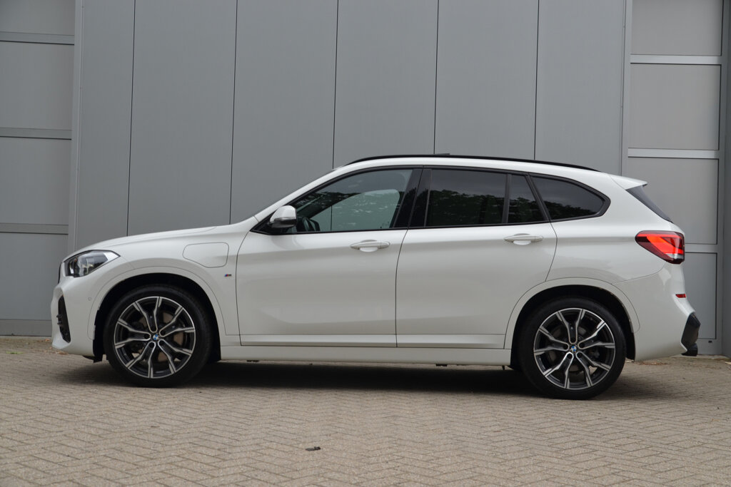 BMW X1 3