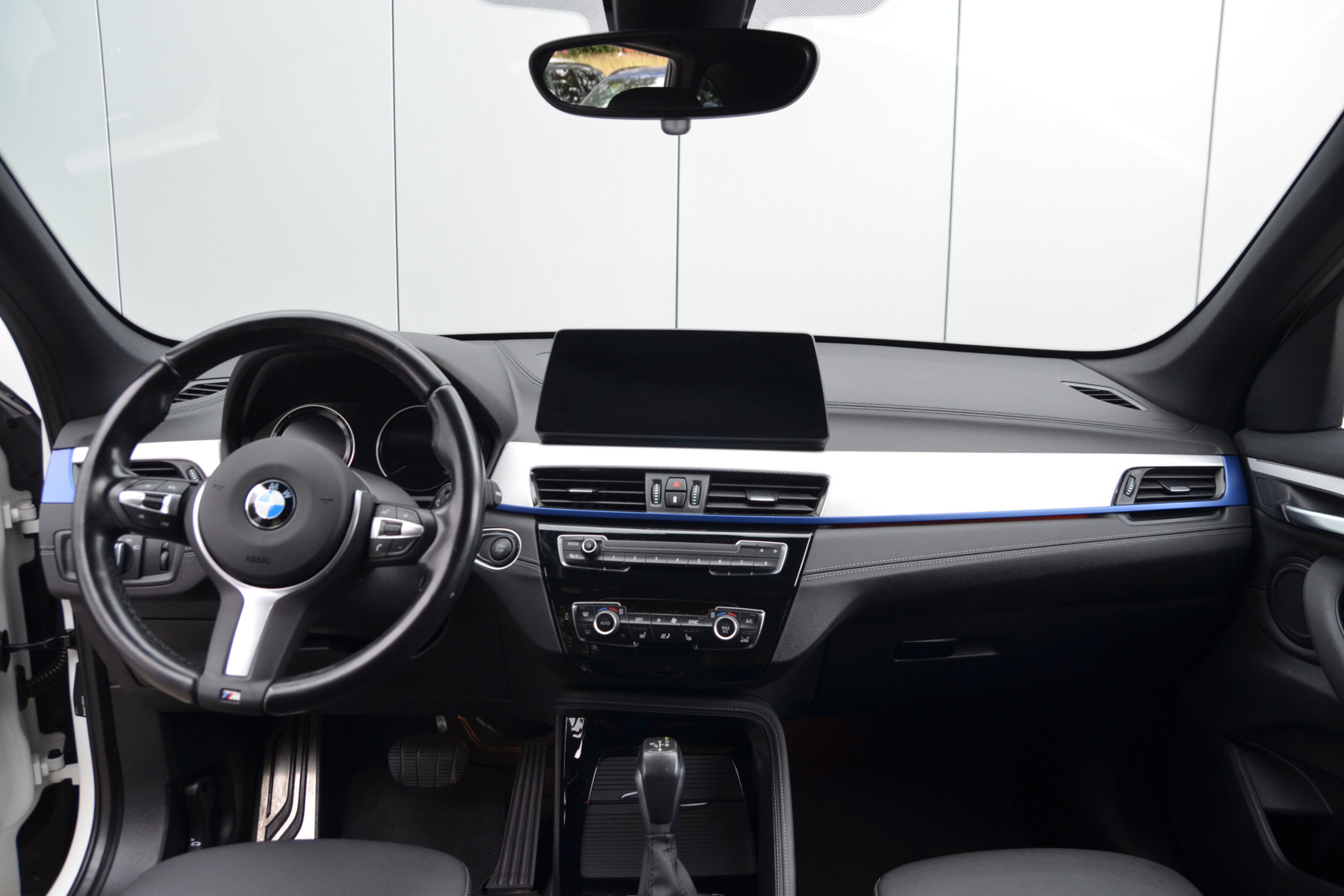 BMW X1 9