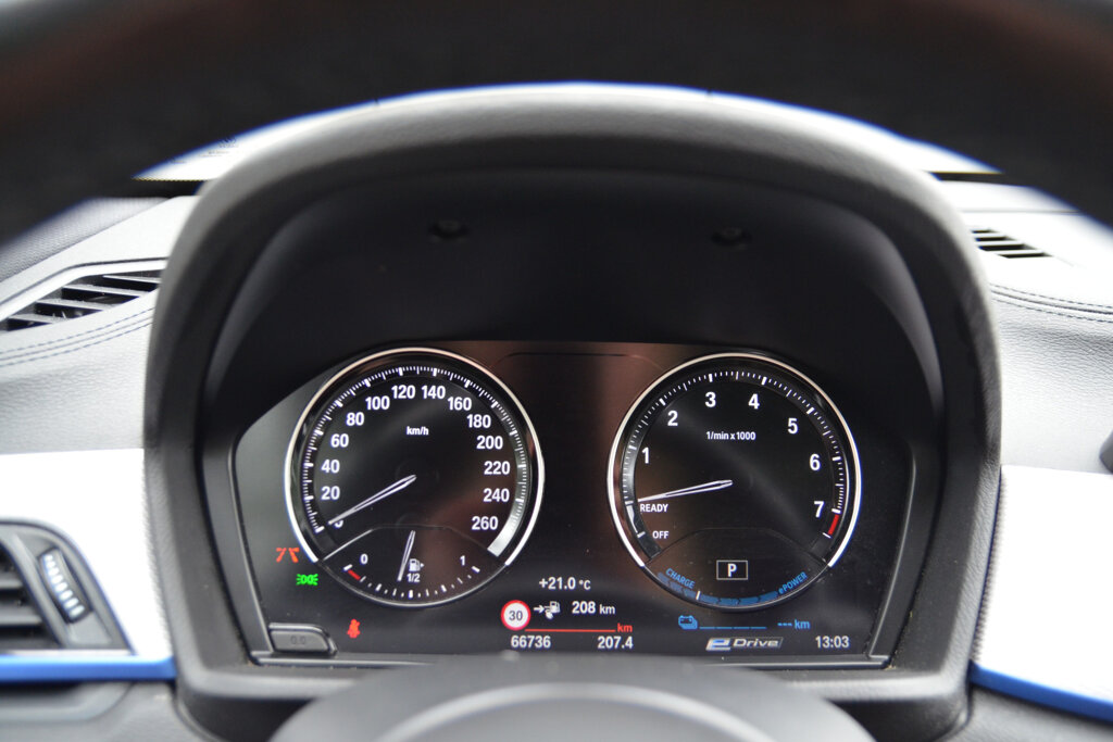 BMW X1 27