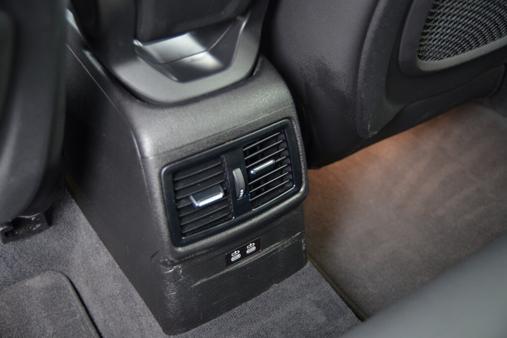 BMW X1 36