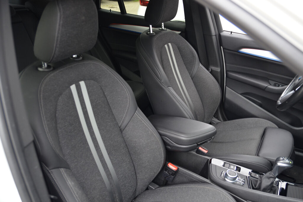 BMW X1 38