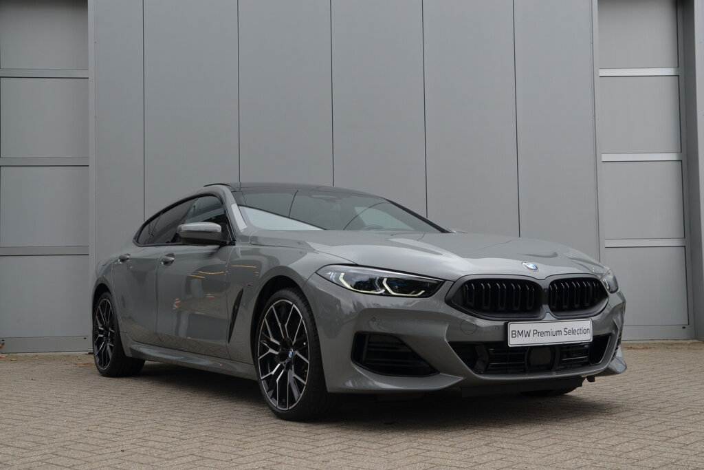 BMW 8 Serie 6