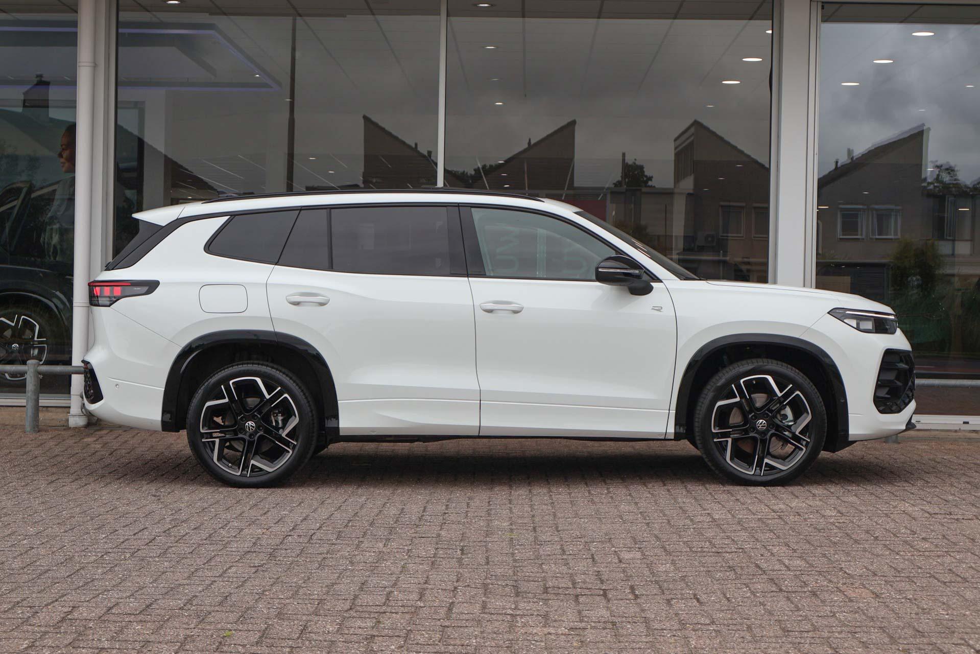 Volkswagen Tayron 1.5 eHybrid 272pk R-Line Edition - Afbeelding 3