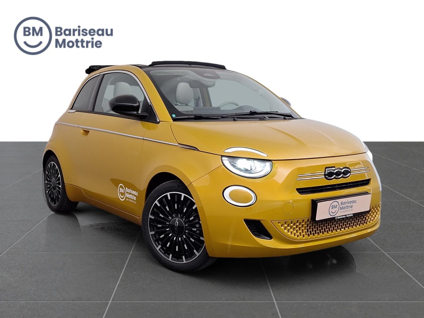 Fiat 500C LA PRIMA *LEDER*CAMERA ACHTER EN SENSOREN*ZETELVERWARMING*CARPLAY*DAB*GPS*