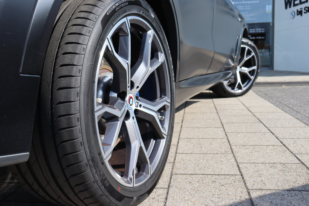 BMW X5 11