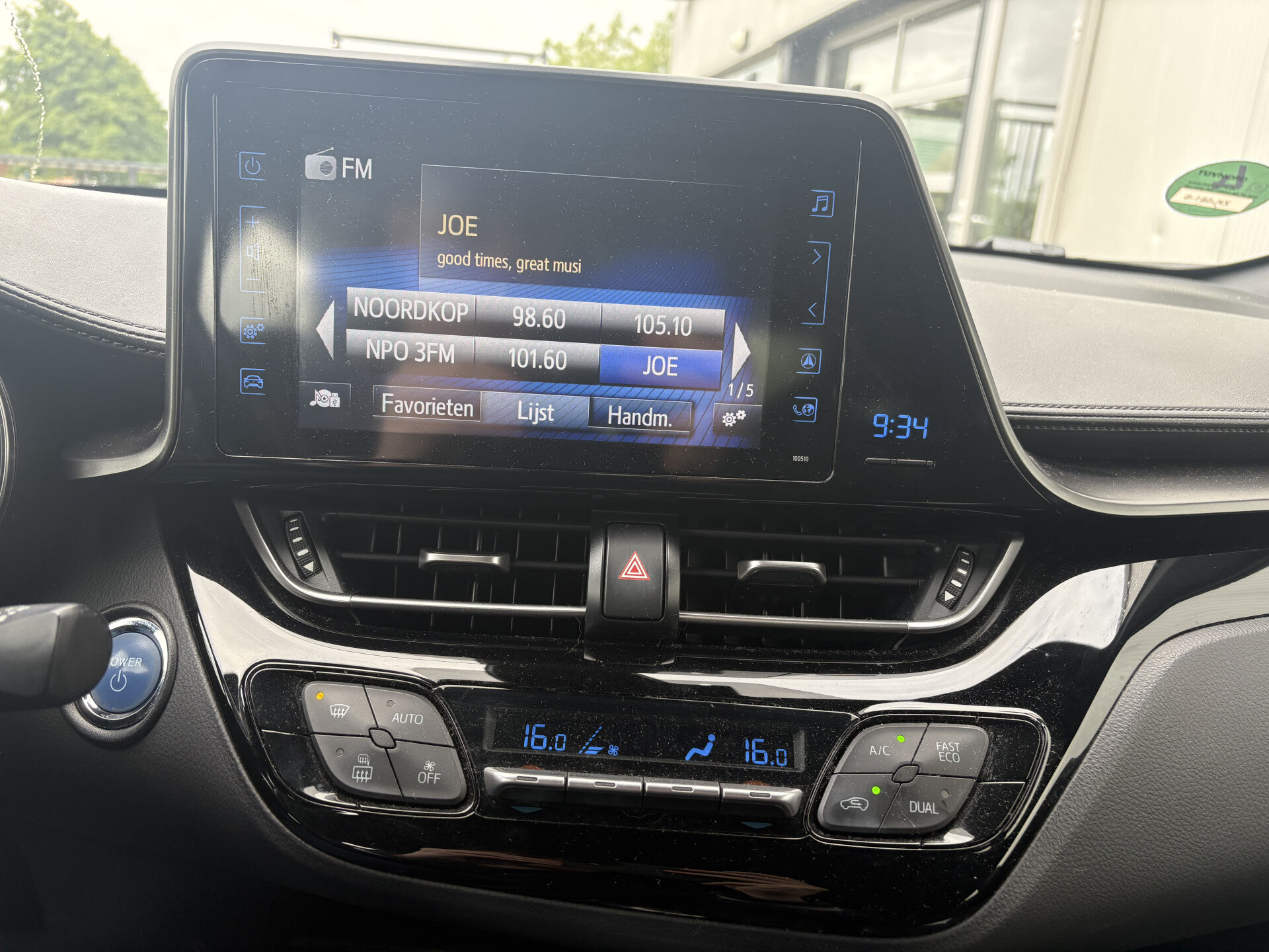 Toyota C-HR 1.8 Hybrid Active Automaat - Afbeelding 4