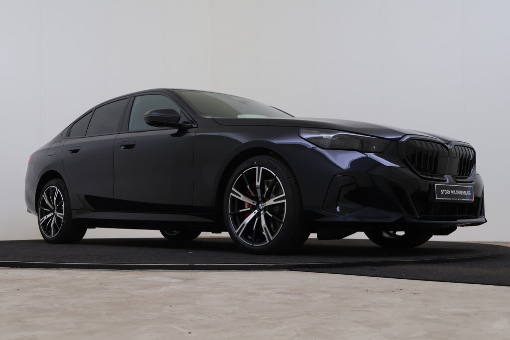 BMW i5 10