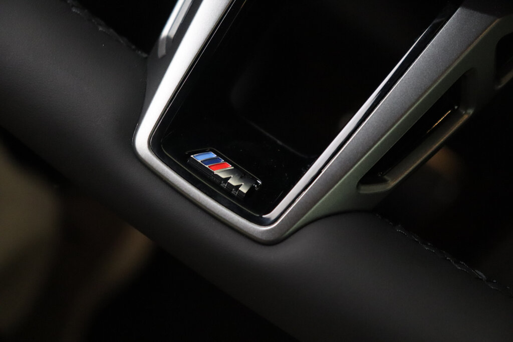 BMW i5 29