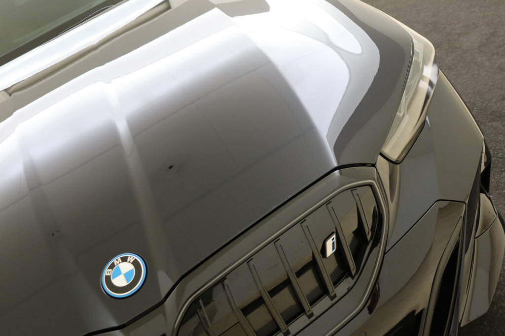 BMW i5 43