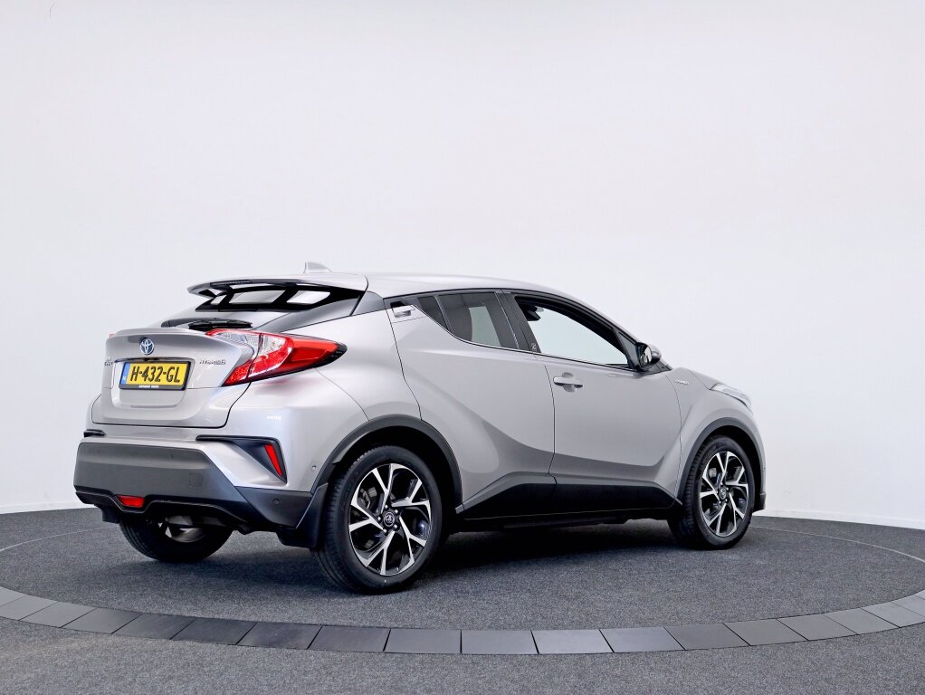 Toyota C-HR 1.8 Hybrid Style | Trekhaak | Blind Spot | Stoelverwarming - Afbeelding 2