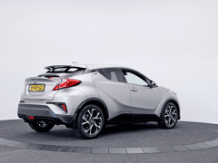 Toyota C-HR 1.8 Hybrid Style | Trekhaak | Blind Spot | Stoelverwarming - Afbeelding 2