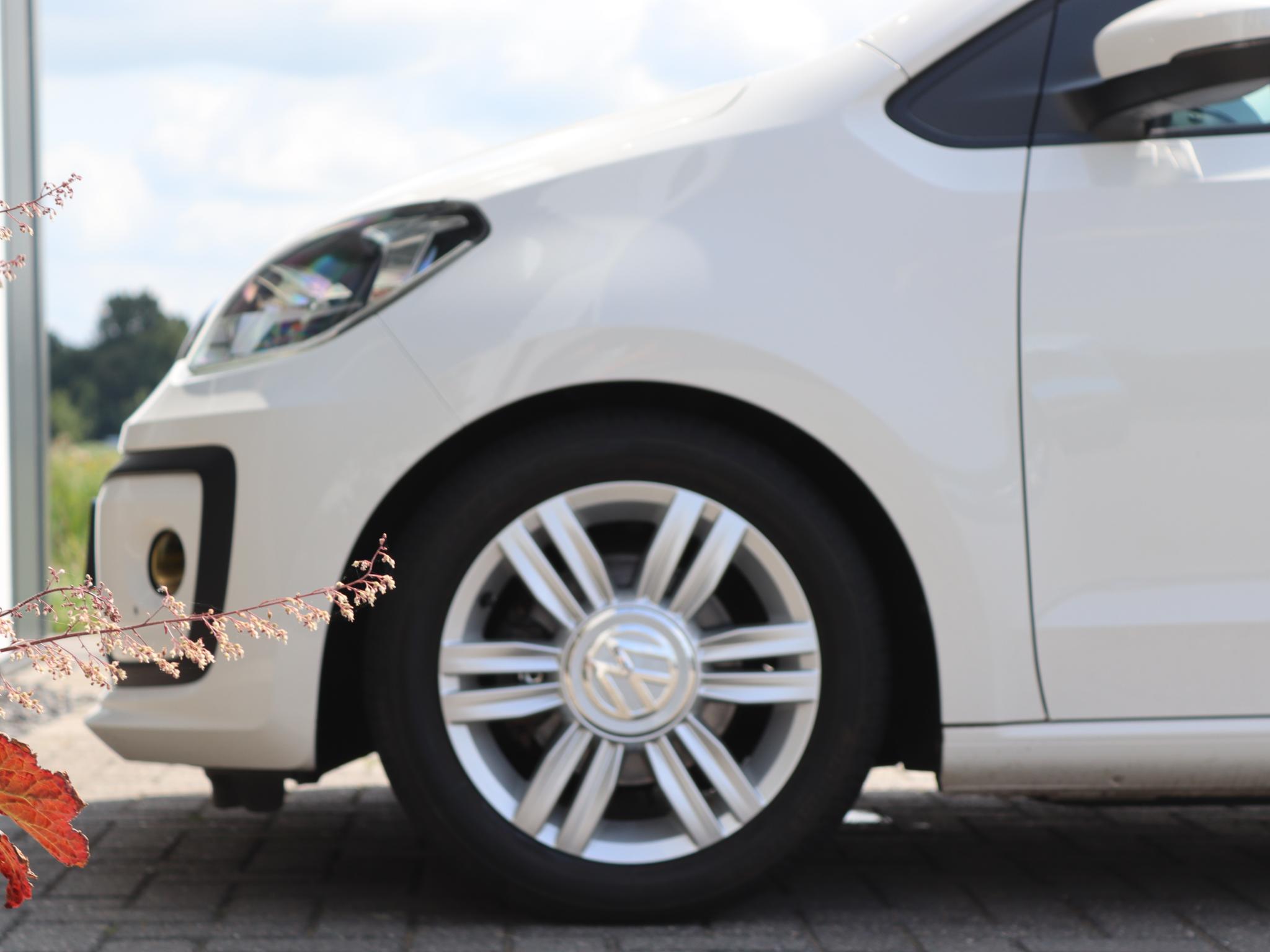 Volkswagen up! 1.0 60 pk BMT high up! - Afbeelding 2