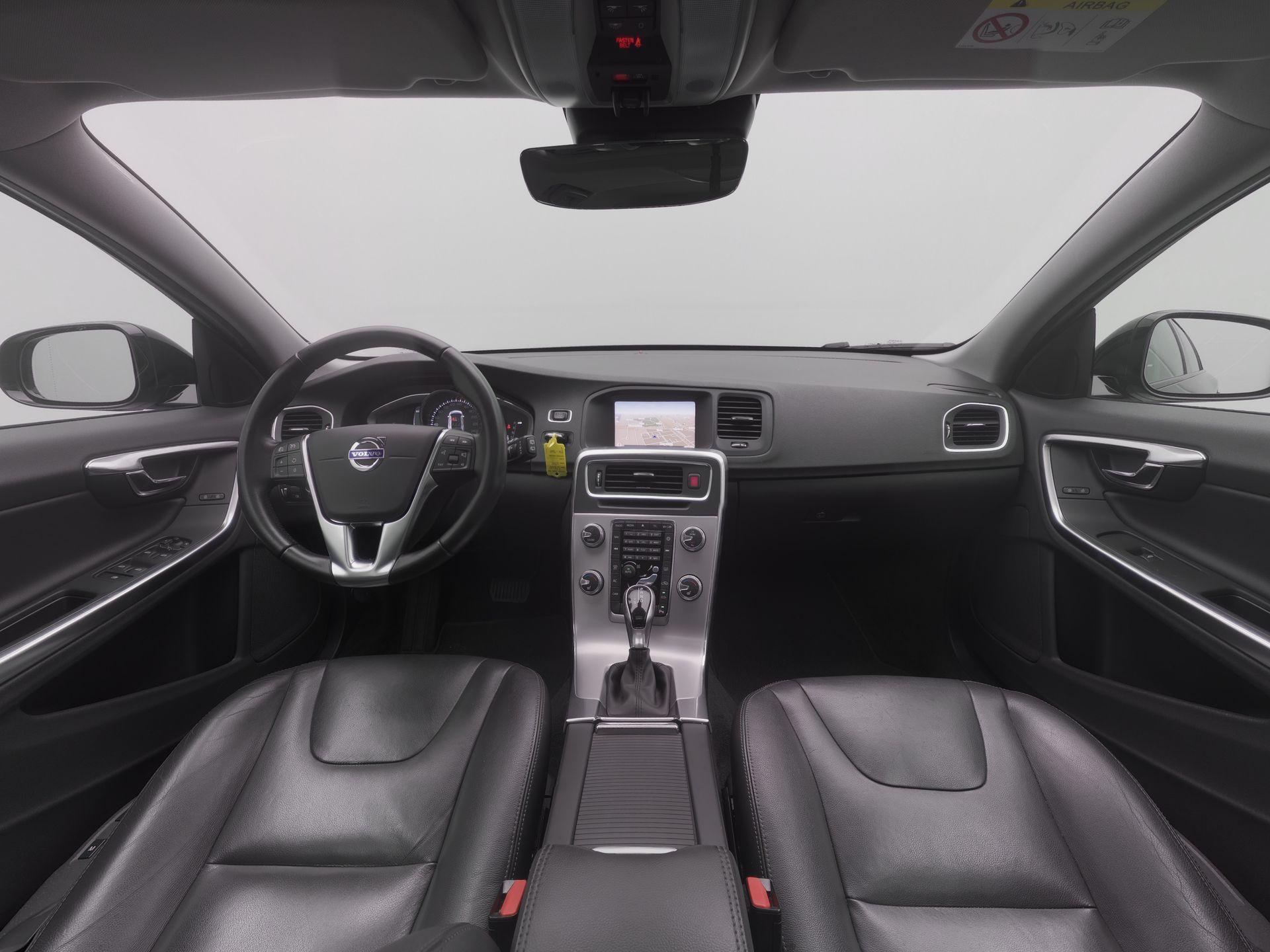 Volvo V60 2.0 T5 245 PK Polar+ - Afbeelding 4