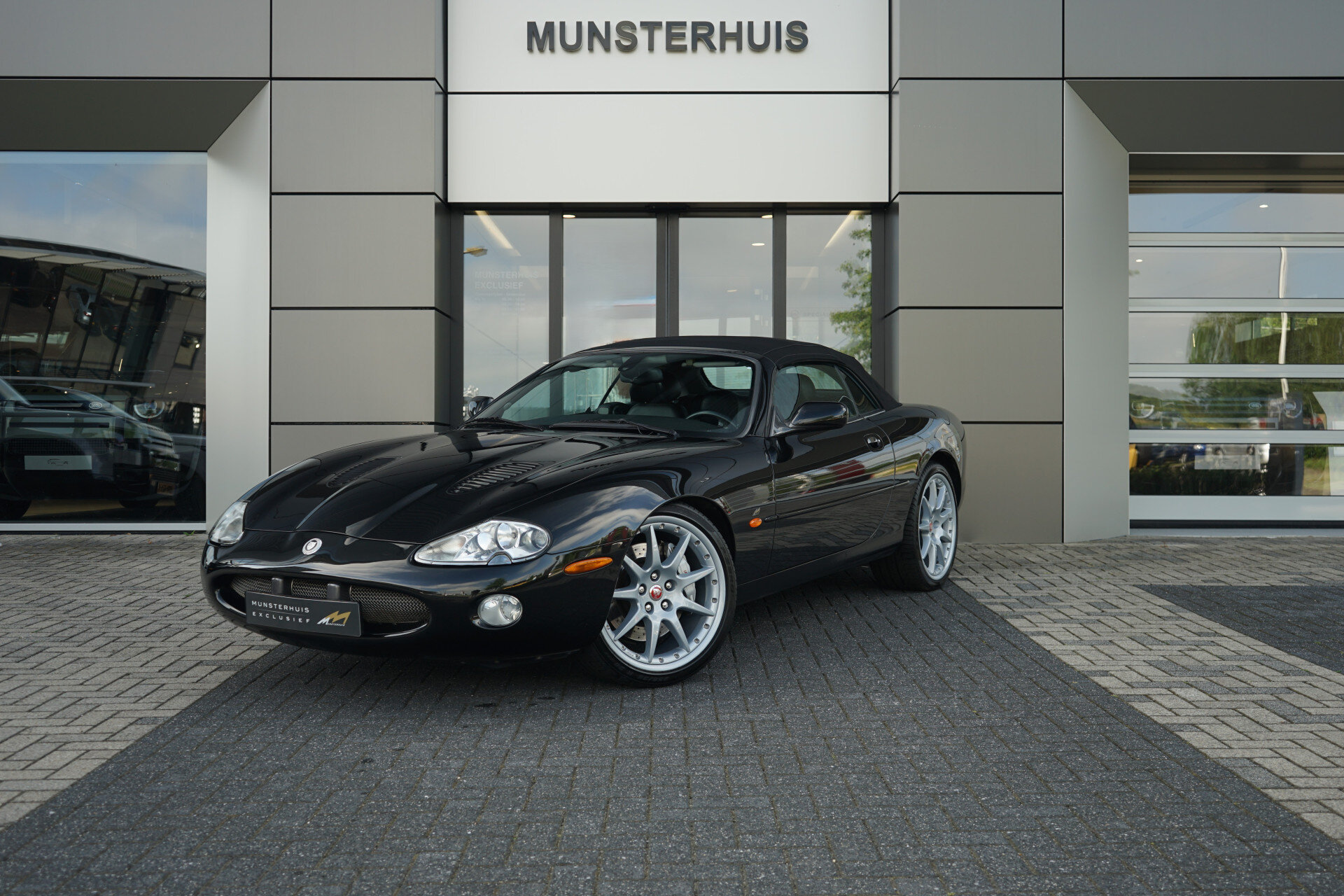 Jaguar XKR 4.0 V8 Convertible