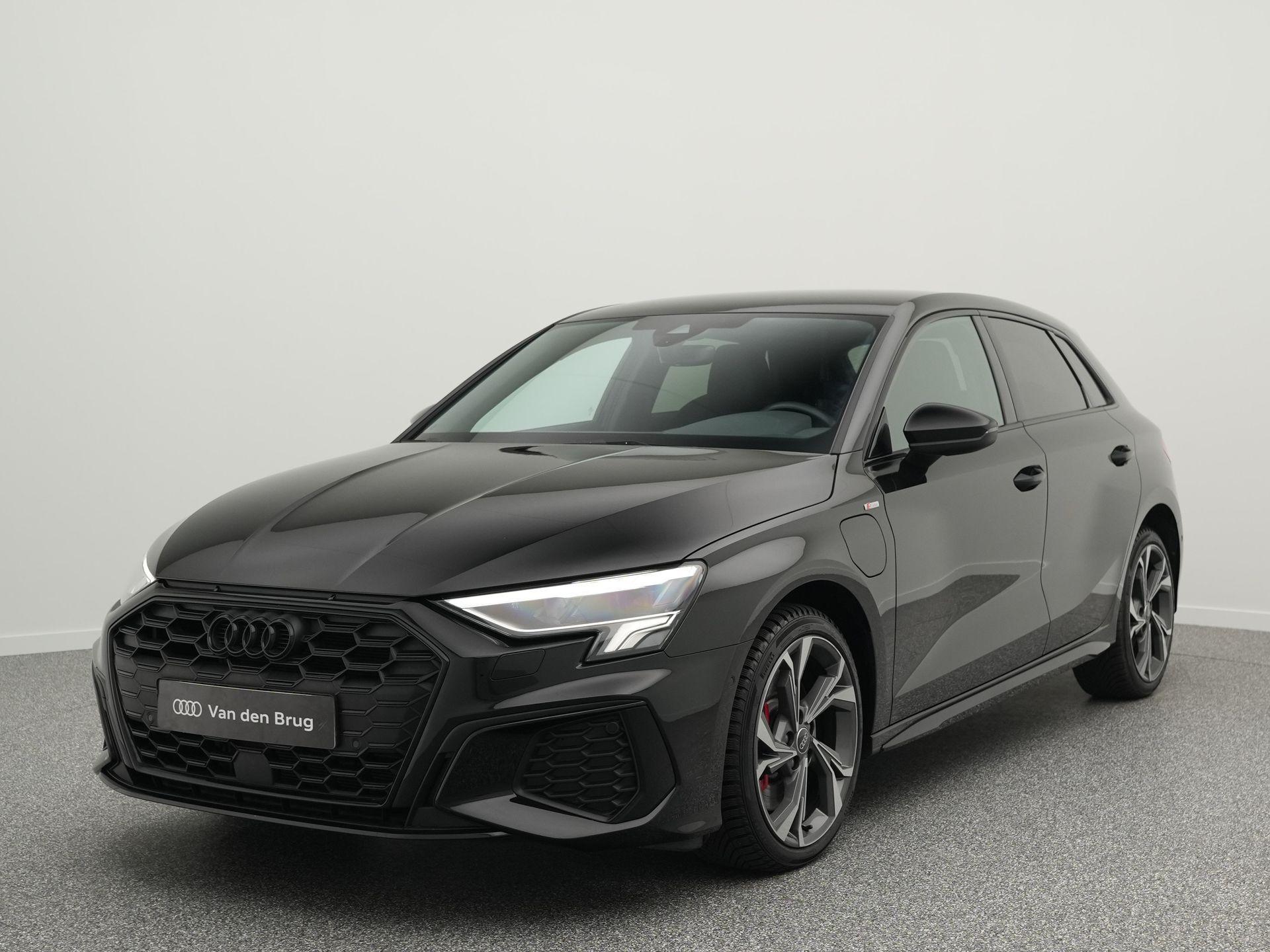 Audi A3 Sportback 45 TFSI e 245 PK S edition Competition