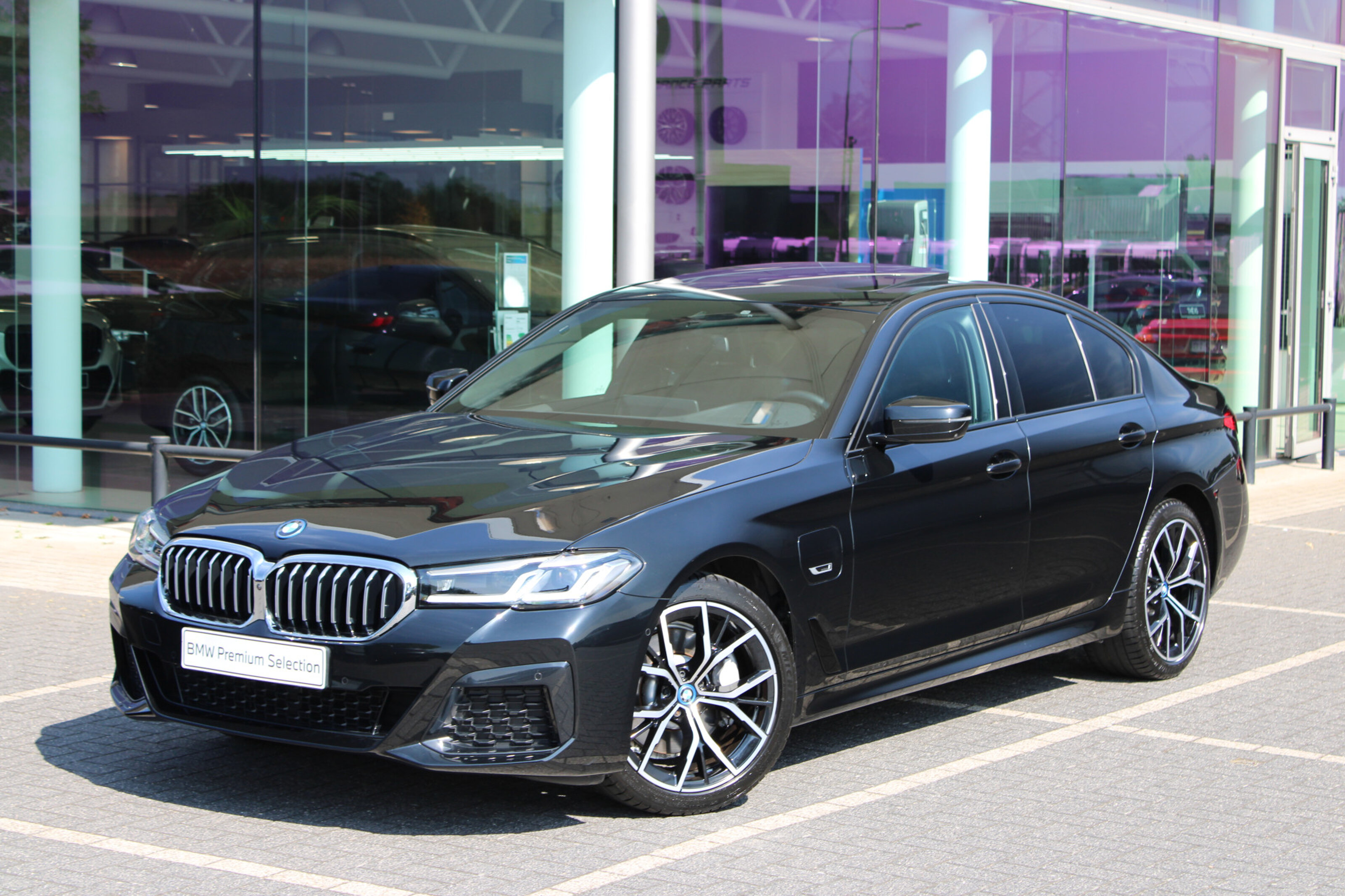 BMW 5 Serie 530e xDrive Automaat
