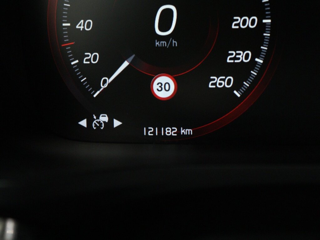 Volvo V60 HEICO 2.0 T8 Twin Engine AWD Polestar Engineered | Pano | Navi | - Afbeelding 5
