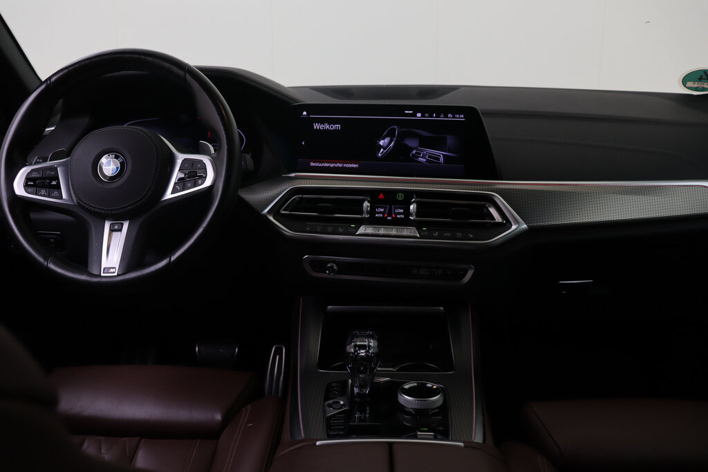 BMW X5 25