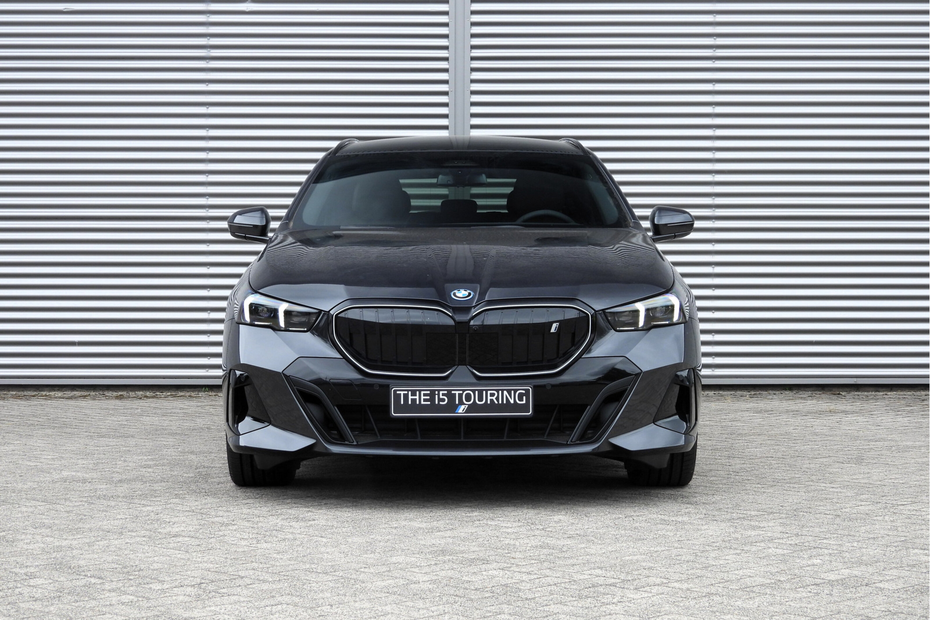 BMW i5 7