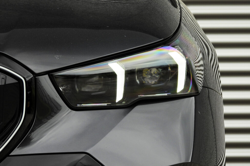 BMW i5 8