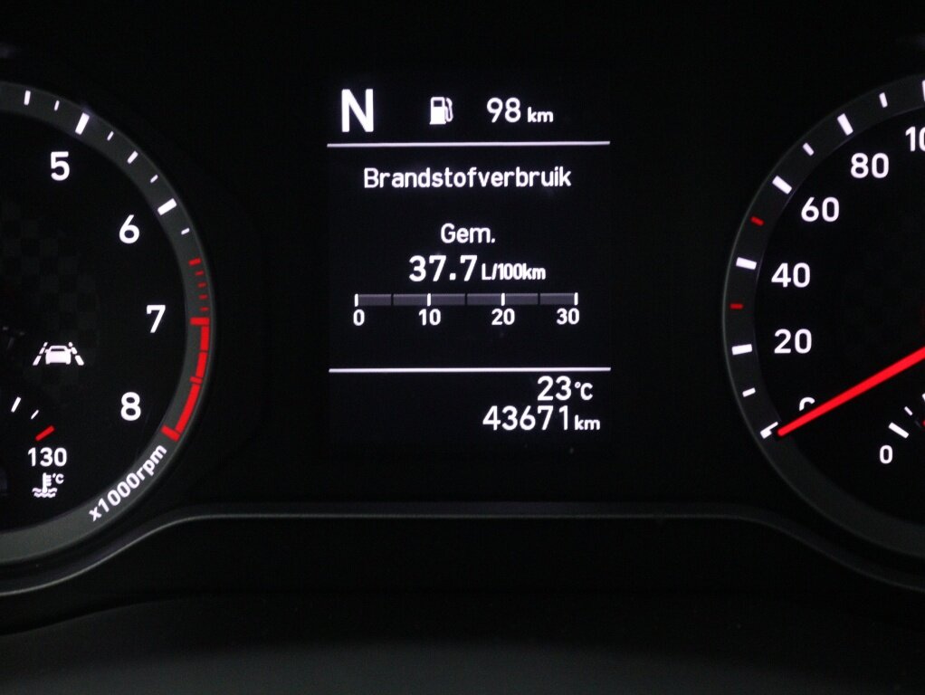 Hyundai i10 1.0 Comfort 5-zits Automaat | All season | Carplay Navigatie | C - Afbeelding 4
