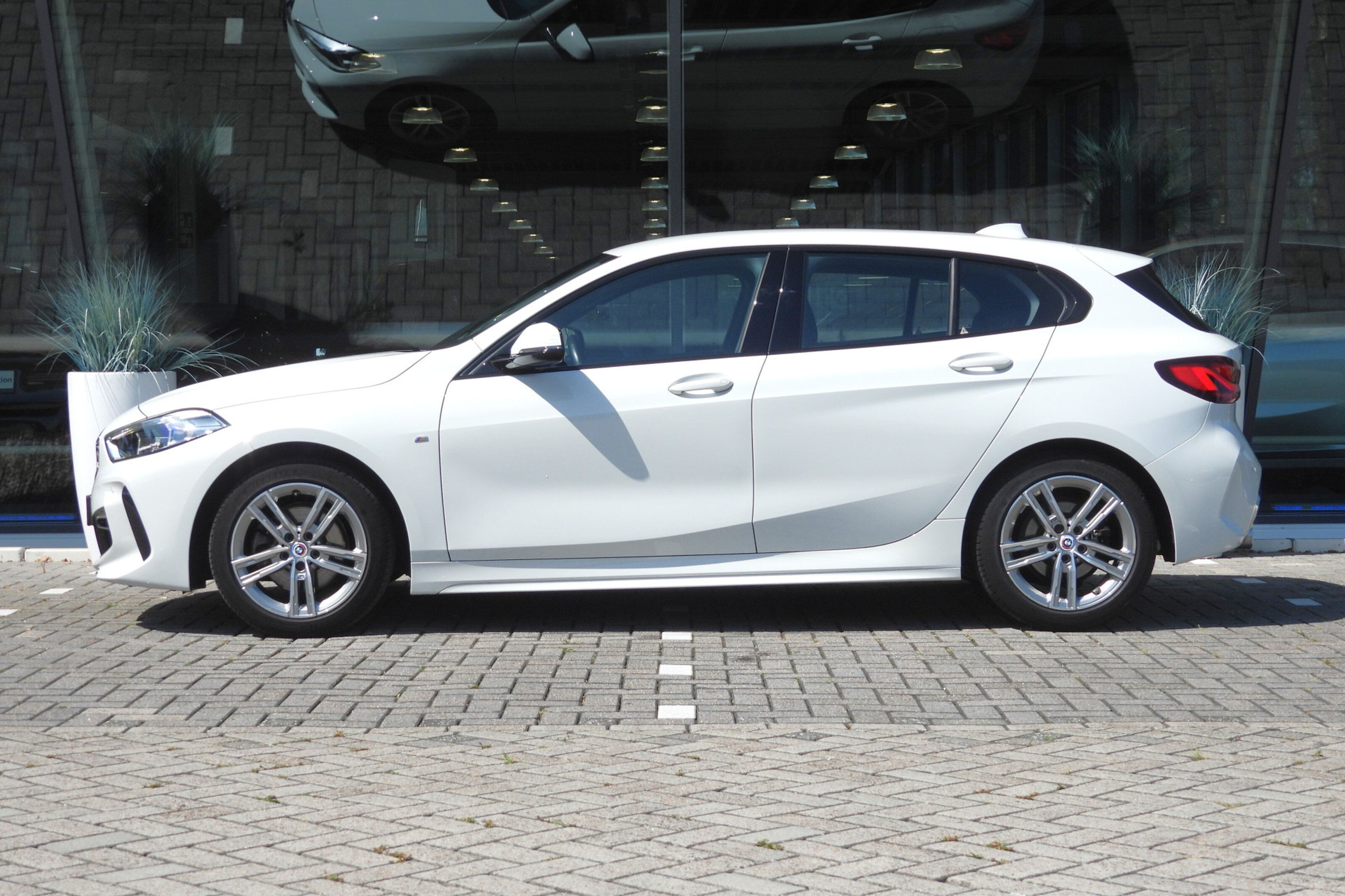 BMW 1 Serie 118i Executive M Sport Automaat