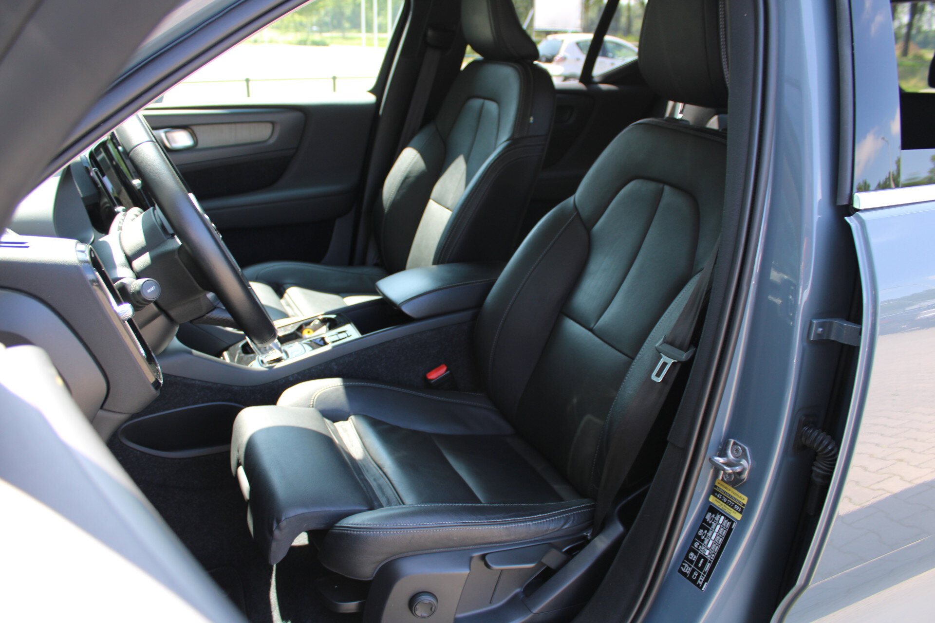 Volvo XC40 T3 Inscription - Afbeelding 4