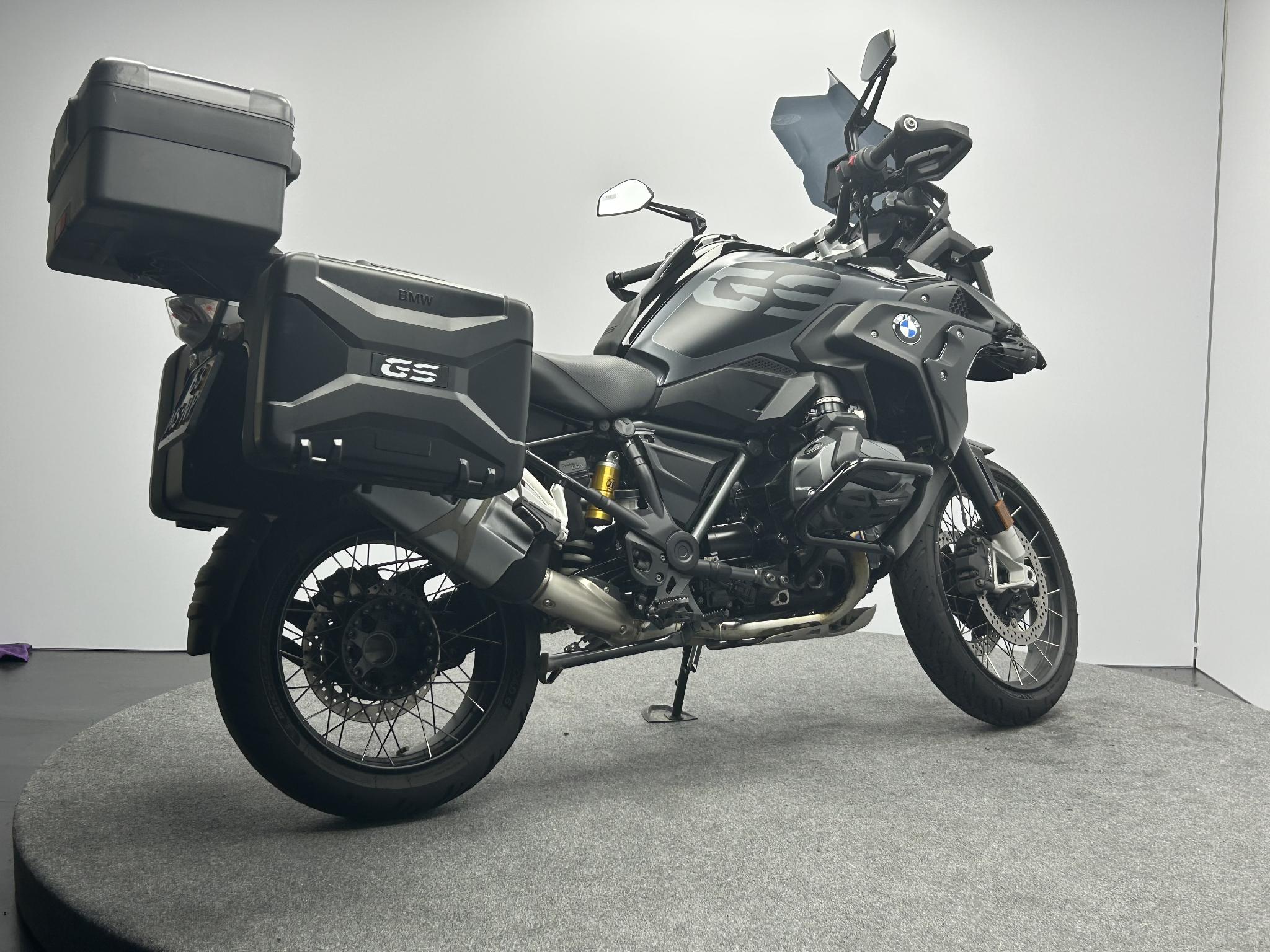 BMW R 1250 GS Triple Black - Afbeelding 2
