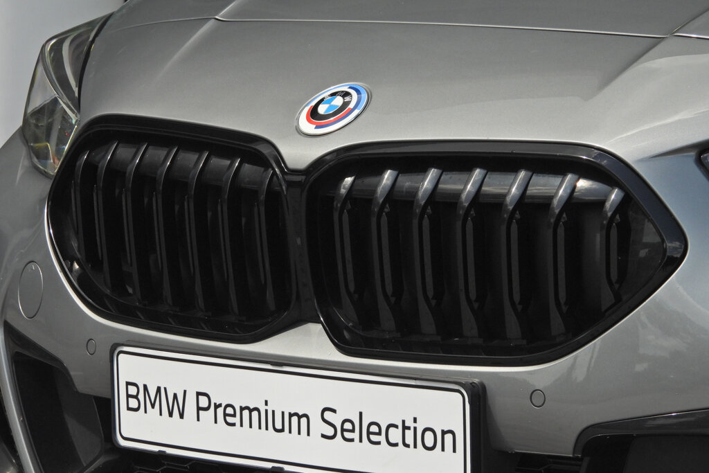 BMW 2 Serie 8
