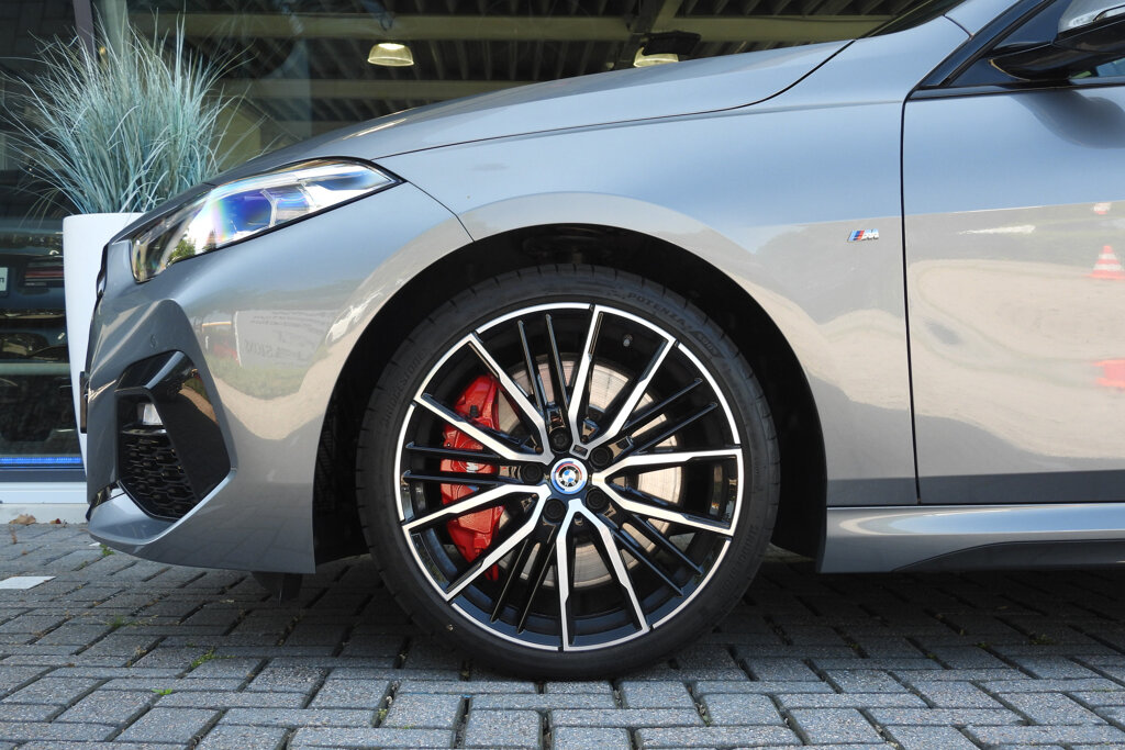 BMW 2 Serie 22