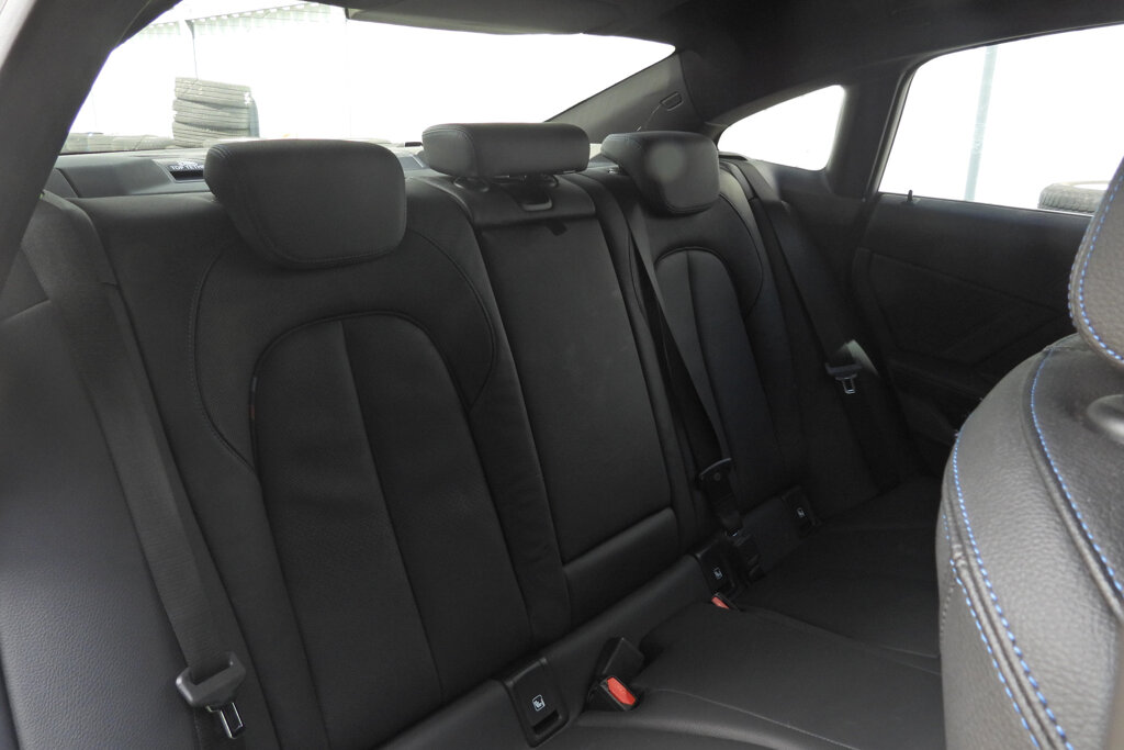 BMW 2 Serie 30